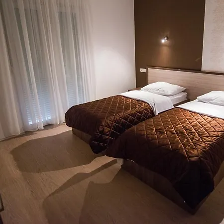 Hotel Lux